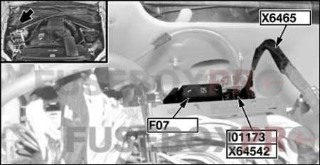 bmw x6 (e71 & e72) 2007 2014 engine compartment fuse holder