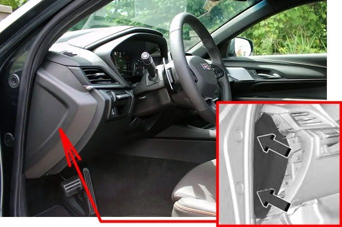 the location of the fuses in the passenger compartment: cadillac ct4 (2020, 2021)