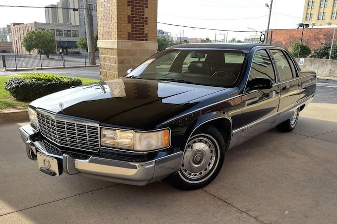 cadillac fleetwood 1996