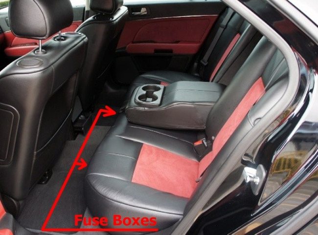 the location of the fuses in the passenger compartment: cadillac sts (2005-2011)
