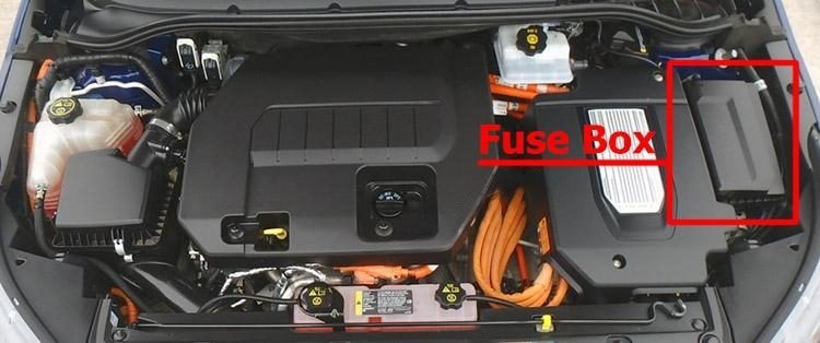under-hood fuse box diagram: chevrolet volt (2011, 2012, 2013, 2014, 2015)