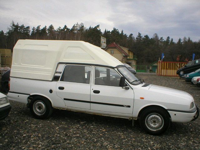 dacia 1307 fuse box and relay diagrams