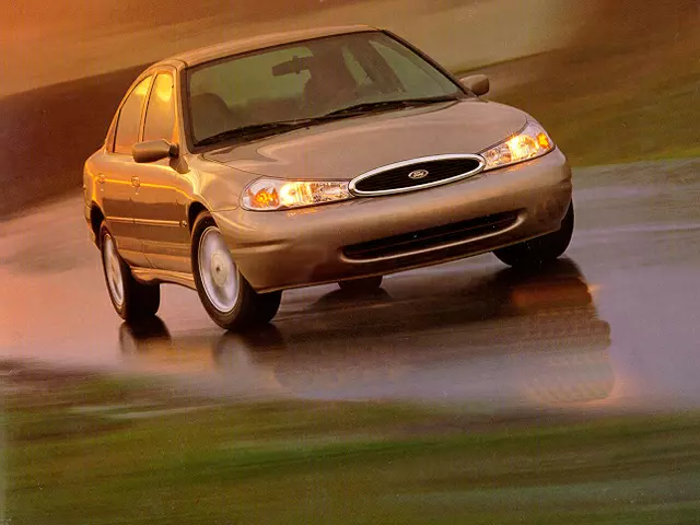ford contour 1998-2000 fuse box and relay diagrams